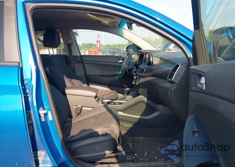 2019 Hyundai Tucson Se z USA, uszkodzony, nr VIN KM8J2CA47KU914397